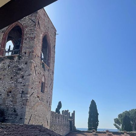 Incantevole Appartamento Moniga del Garda المظهر الخارجي الصورة