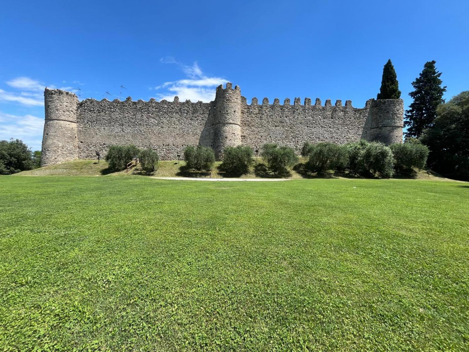 Incantevole Appartamento Moniga del Garda المظهر الخارجي الصورة
